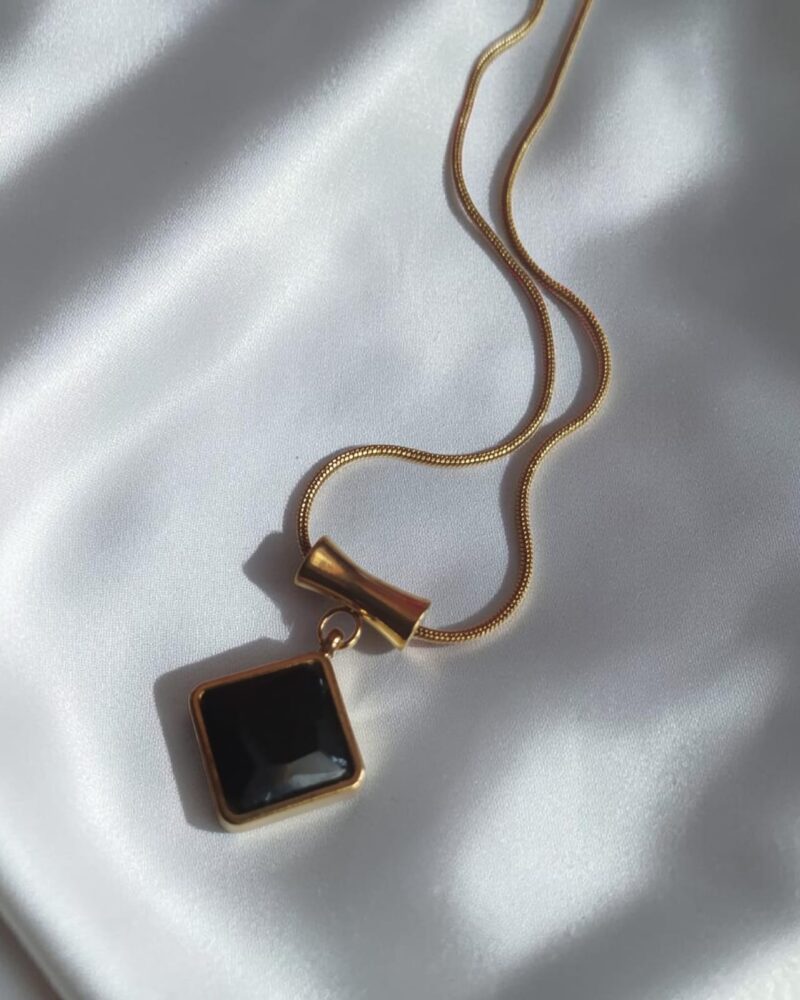WhatsApp Image 2026-06-06 at 2.46.36 PM Anti-tarnish black diamond neckpiece - Image 1