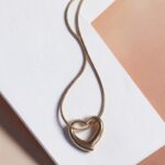 Anti-tarnish heart neckpiece
